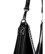 CALVIN KLEIN EMBLEM HW Bolso de hombro En negro - Bolsos Mujer - 5