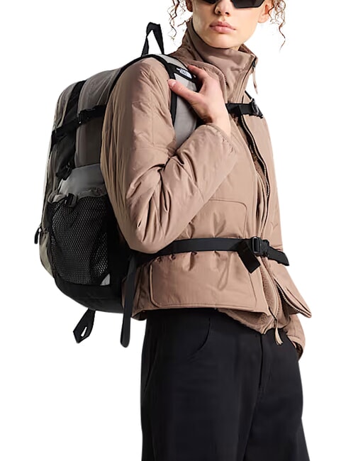 HOT SHOT Mochila de viaje de 30 litros losa de piedras/nube c&uacute;mulo/tnfblack - Mochilas Escuela & Tiempo Libre