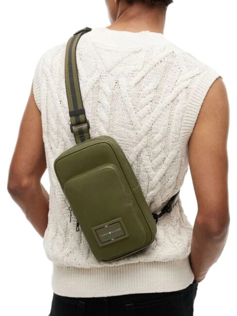 TH FOUNDATION Mochila de un solo hombro madera de olivo - Mochilas para port&aacute;til