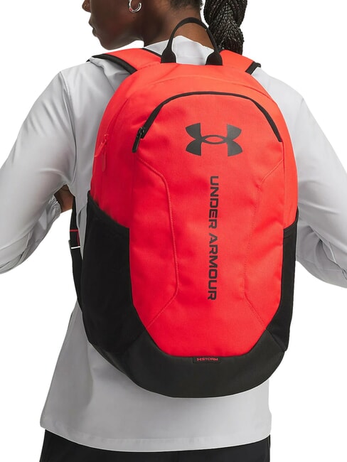 HUSTLE LITE Mochila deportiva rojo corredor - Mochilas Escuela & Tiempo Libre