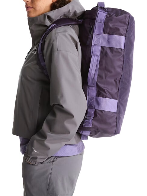 BASE CAMP VOYAGER Mochila de 32 litros. crep&uacute;sculo infinito/ciruela en el suelo - Bolsas de viaje