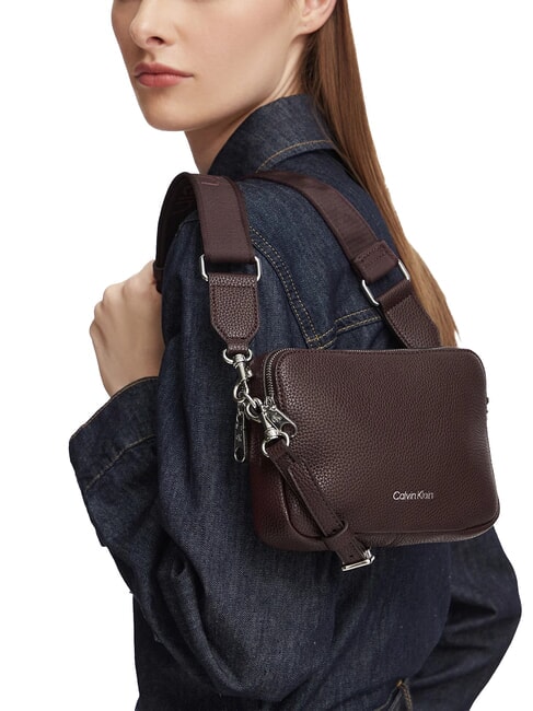 WEBBING Minibolso de hombro con correa para el hombro. dulce de az&uacute;car - Bolsos Mujer
