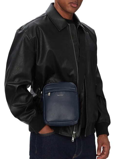 RAISED LOGO Bolso de hombro noches azules - Bandoleras Hombre
