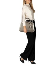 GUESS MELINDA Bolso de mano con correa para el hombro. gris topo claro - Bolsos Mujer - 4