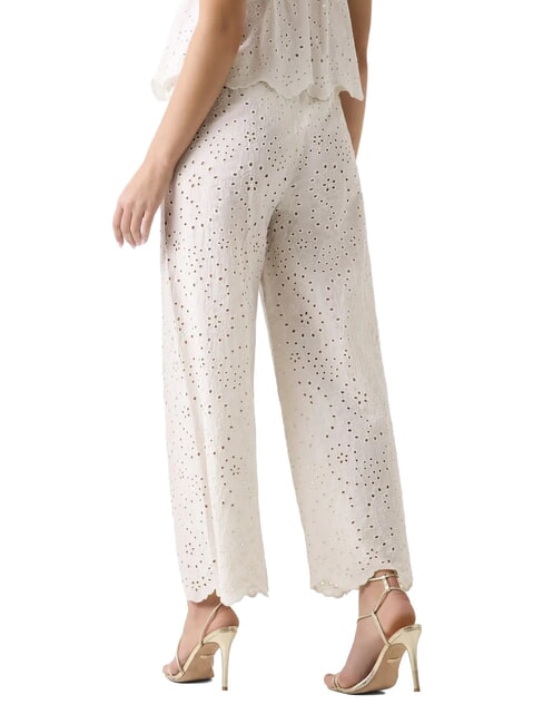 CELESTE Pantalones Sangallo perla p&aacute;lida - Pantalones de mujer