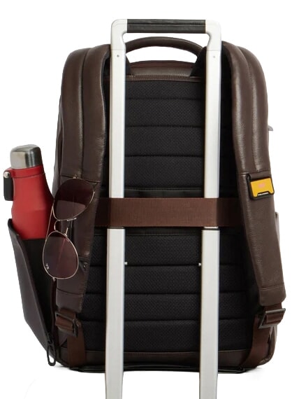 RUSSEL Mochila de cuero para port&aacute;til de 15,6" MORO - Mochilas para port&aacute;til
