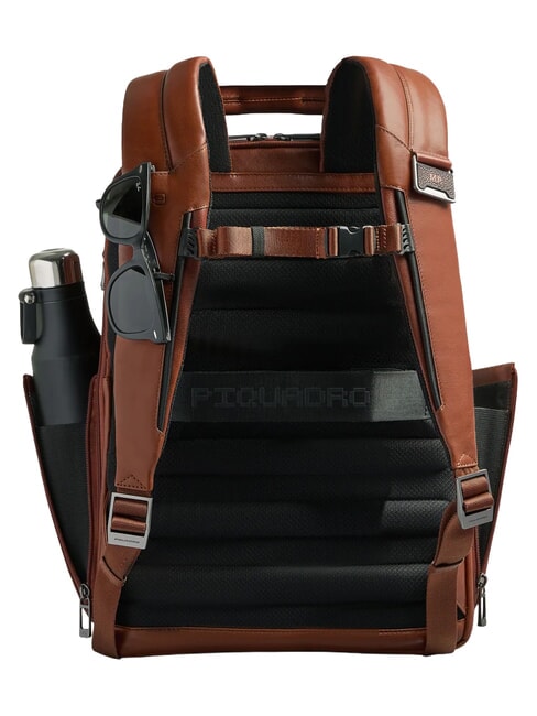 W143 Mochila para port&aacute;til de 15,6". CUERO - Mochilas Escuela & Tiempo Libre