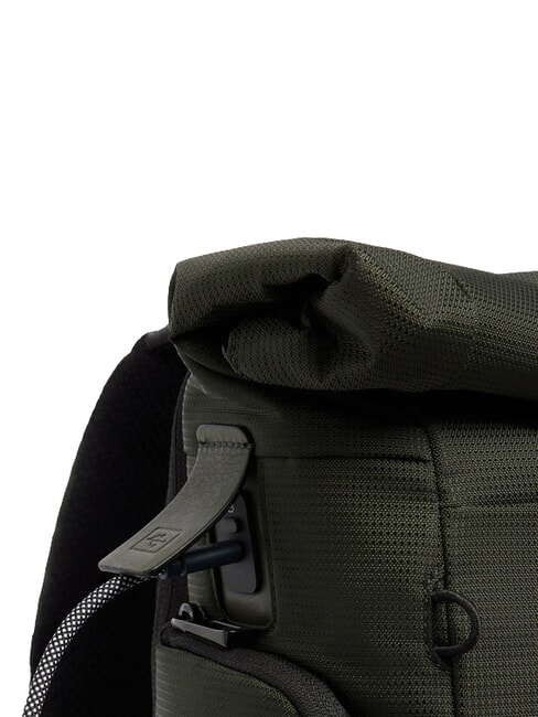 W145 Mochila enrollable para port&aacute;til de 15,6". VERDE - Mochilas Escuela & Tiempo Libre