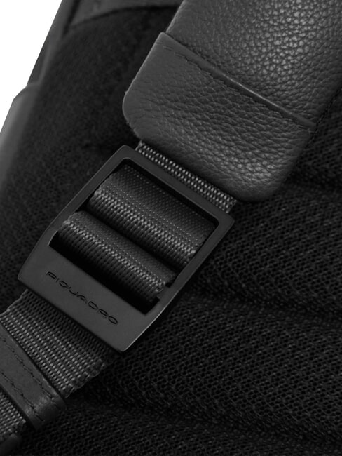 RUSSEL Mochila para port&aacute;til de 14" con solapa negro - Mochilas Escuela & Tiempo Libre