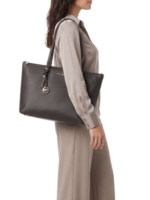 QUINN Bolsa de compras de hombro extragrande chocolate - Bolsos Mujer