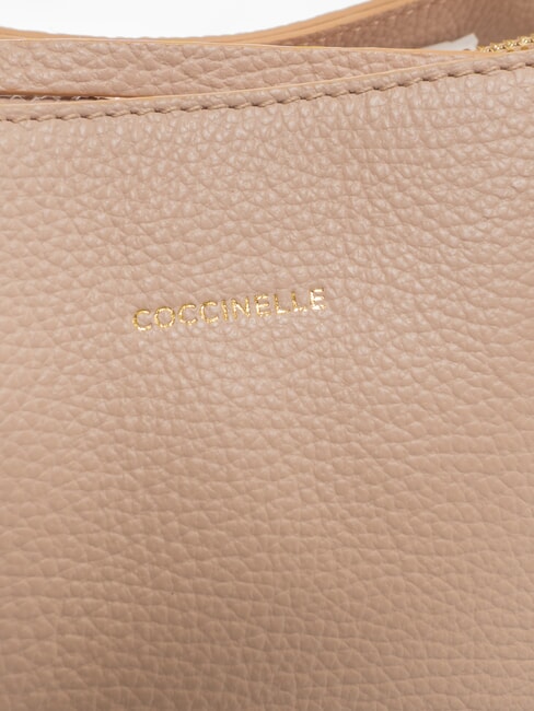 ALMADA Bolso de mano con correa para el hombro. rosetas - Bolsos Mujer